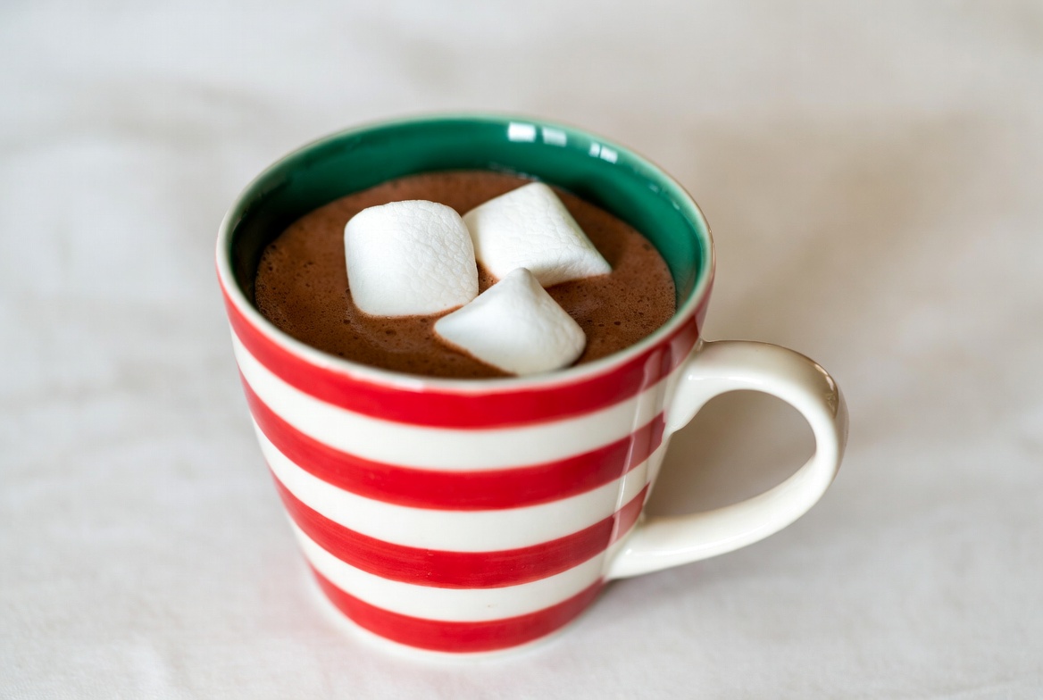 Warm hot chocolate with marshmallows Warm hot chocolate with marshmallows