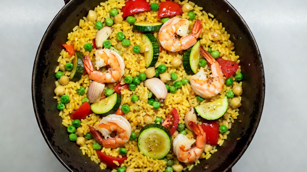 Shrimp Paella with Vegetables Shrimp Paella with Vegetables