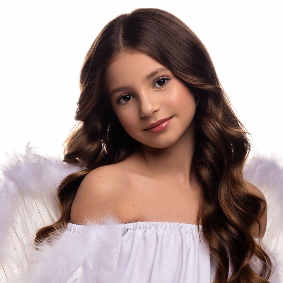 Girl with angel wings smiling Girl with angel wings smiling