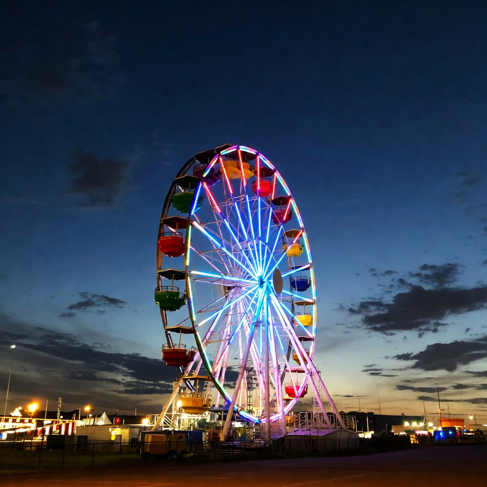 Colorful Ferris Wheel at Night Colorful Ferris Wheel at Night