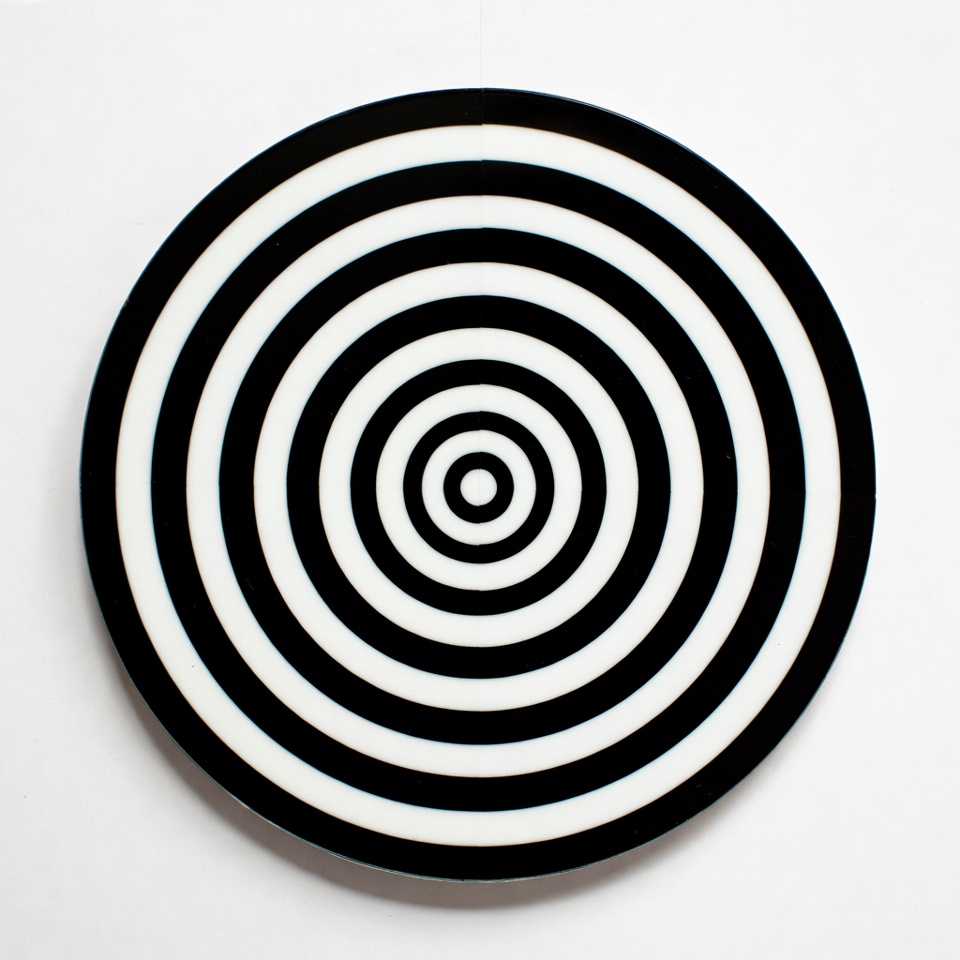 Black and White Concentric Circles Black and White Concentric Circles