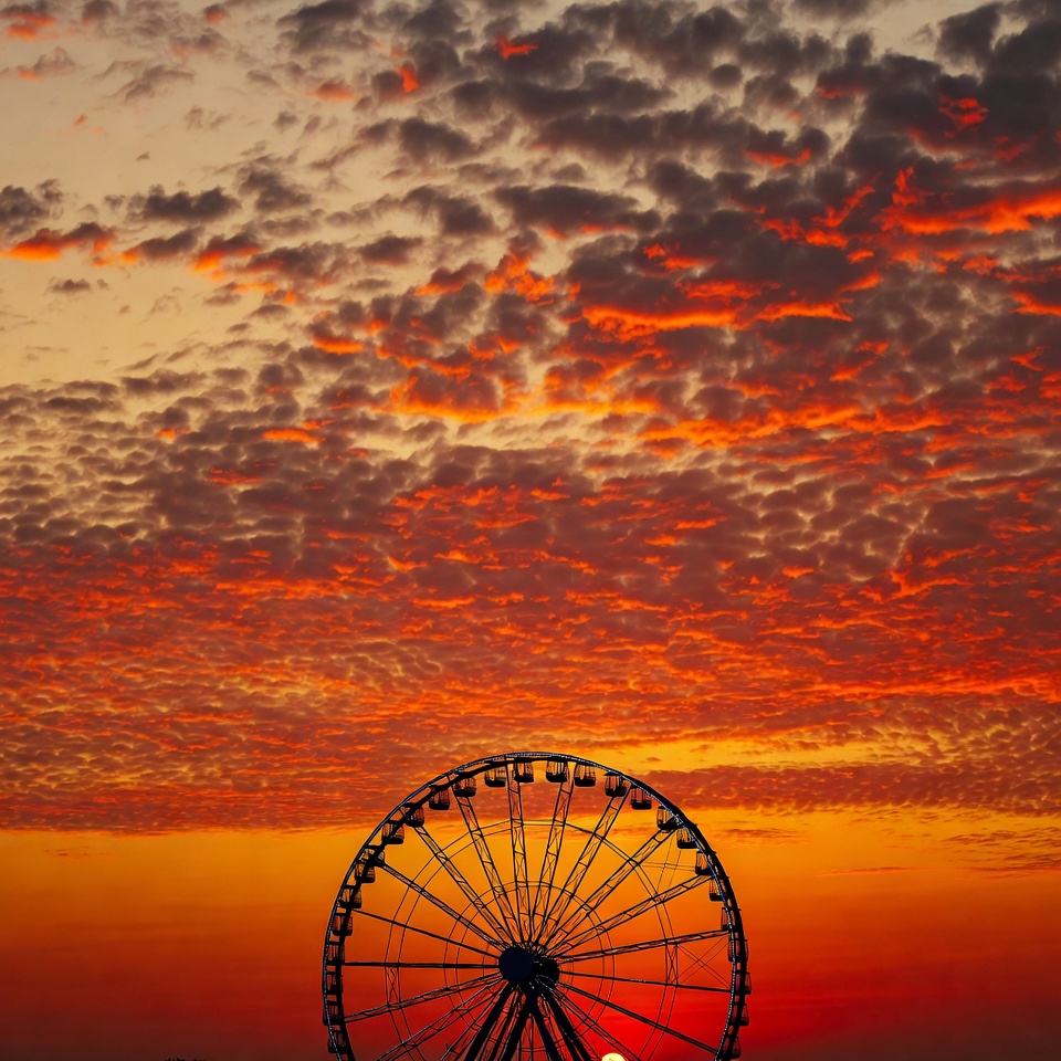 Ferris Wheel at Sunset Ferris Wheel at Sunset