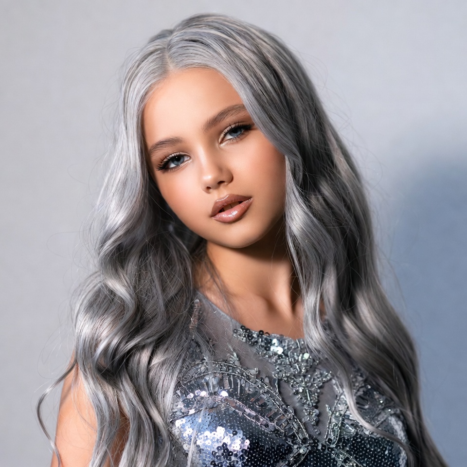 Girl with silver wavy hair Girl with silver wavy hair