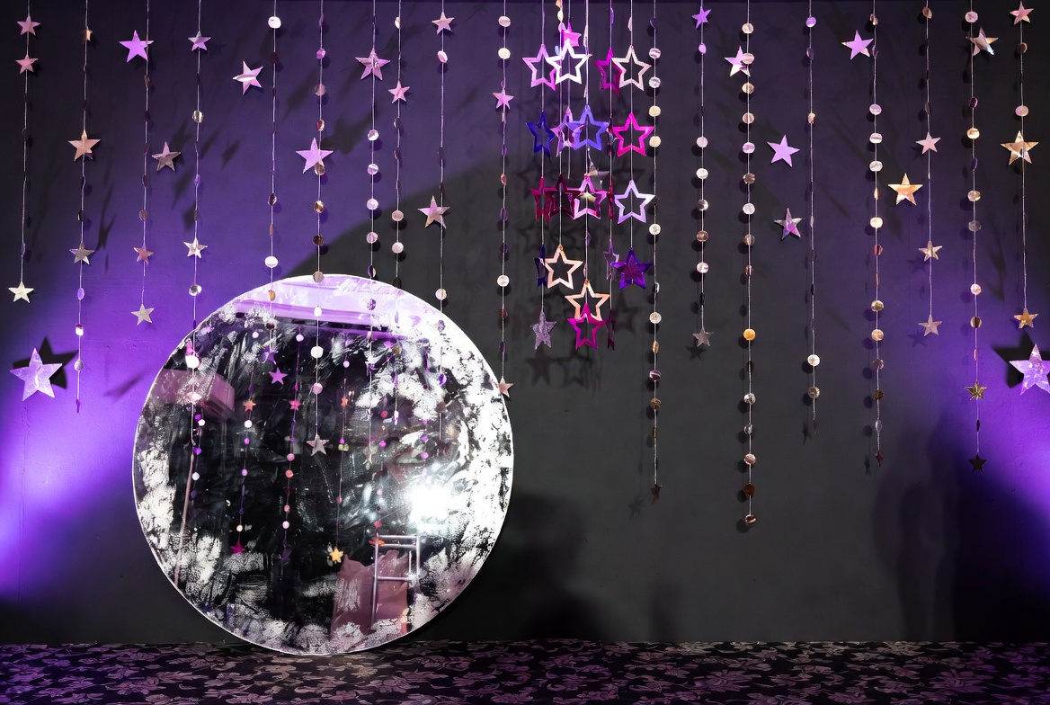 Purple Star Backdrop with Large Mirror Purple Star Backdrop with Large Mirror