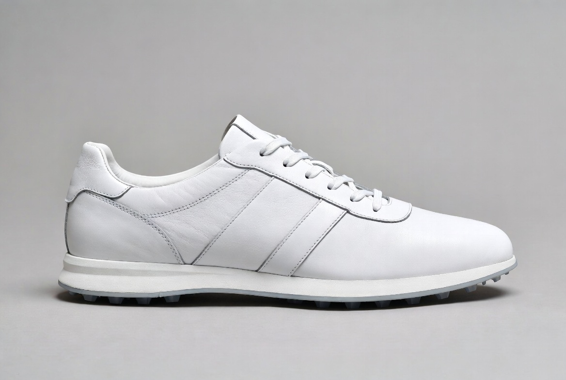 White leather golf sneakers White leather golf sneakers