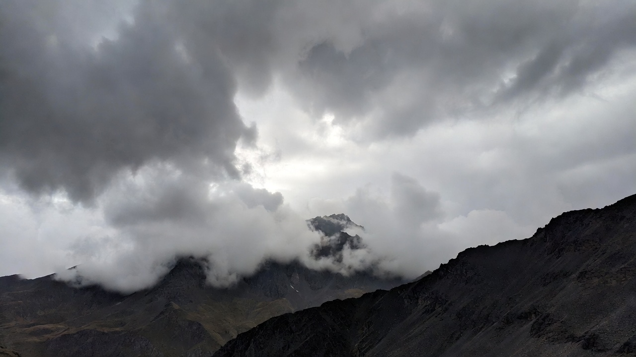 Cloudy Mountains with Peaks Cloudy Mountains with Peaks