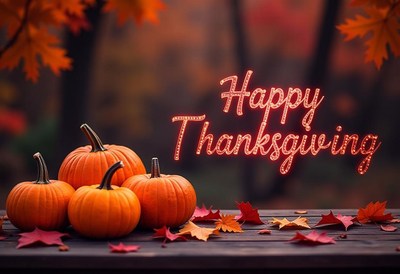 Happy thanksgiving with pumpkins and leaves