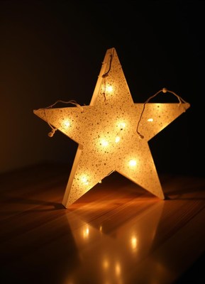 Star-shaped light decoration for cozy ambiance