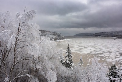 Winter scenery by the river
