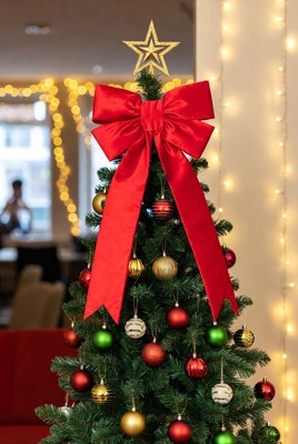 Beautifully decorated christmas tree