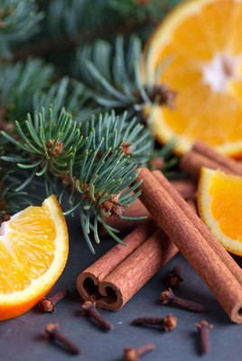 Warm spices and citrus arrangement for winter