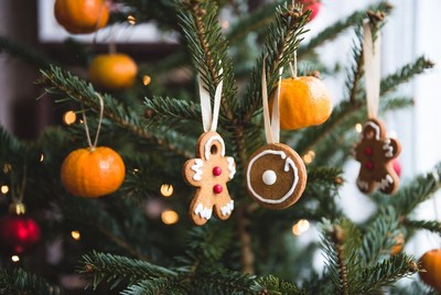 Gingerbread ornaments on christmas tree