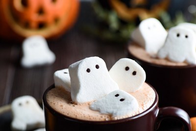 Ghost marshmallows in halloween hot chocolate
