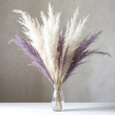 Dried plants arranged in a vase