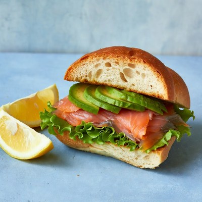 Salmon sandwich with lettuce and avocado