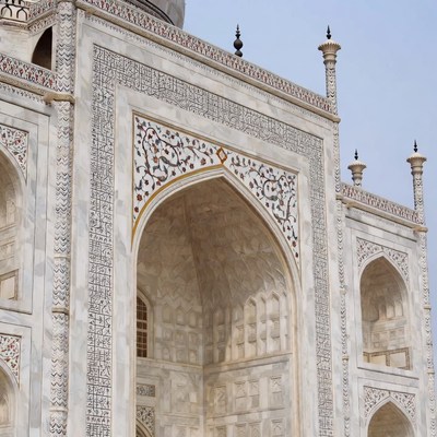 Detail of taj mahal architecture in agra