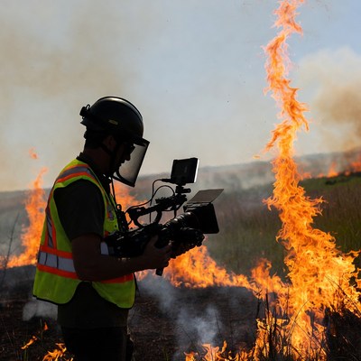 Filmmaker captures wildfire scene