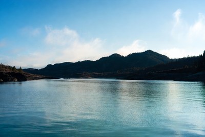 Quiet water reflecting mountains