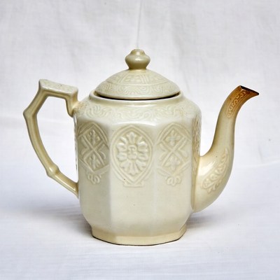 Ceramic teapot with intricate design