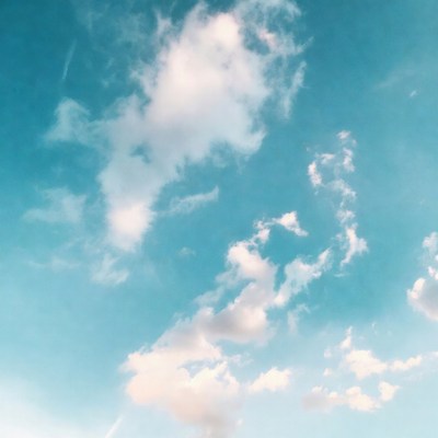 Bright sky with scattered clouds in daylight