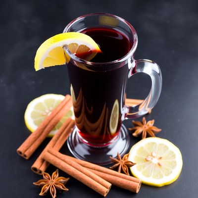 Warm drink with lemon and spices