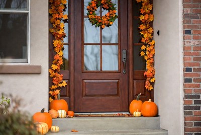 Halloween decorations on front door