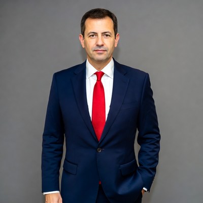 Businessman in formal suit posing