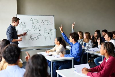 Students learn about animals in class