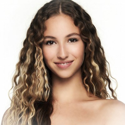 Smiling woman with curly hair