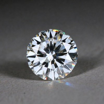 Sparkling Round Diamond Gemstone