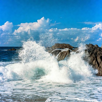 Ocean Waves Crashing on Rocks