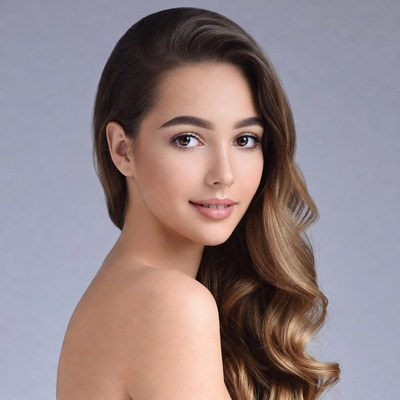 Beautiful woman with wavy brown hair