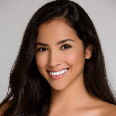 Smiling Latina woman close-up