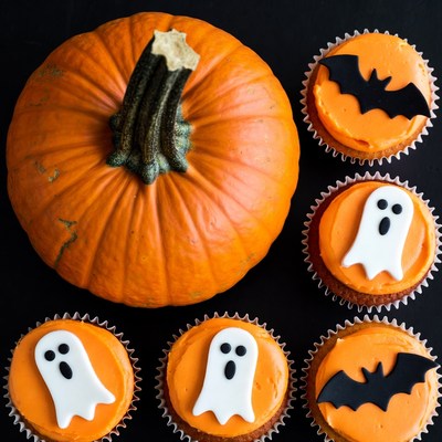 Halloween Pumpkin and Cupcakes