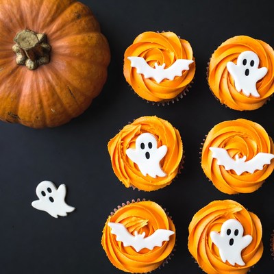 Halloween Pumpkin and Ghost Cupcakes