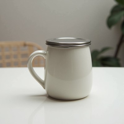 White Ceramic Mug with Lid