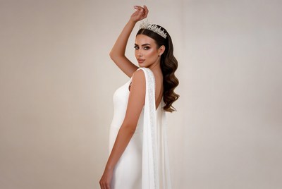 Bride in white gown with tiara