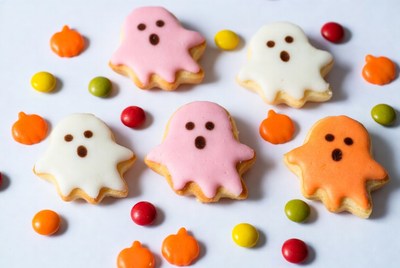 Colorful Ghost Halloween Cookies