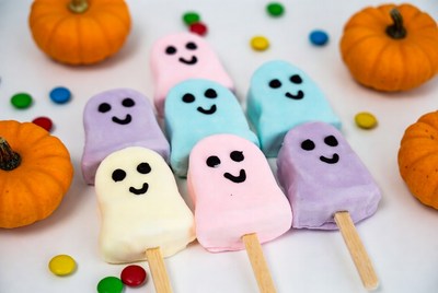 Colorful Ghost Popsicles with Pumpkins