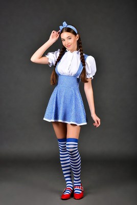 Girl in Dorothy Wizard of Oz Costume