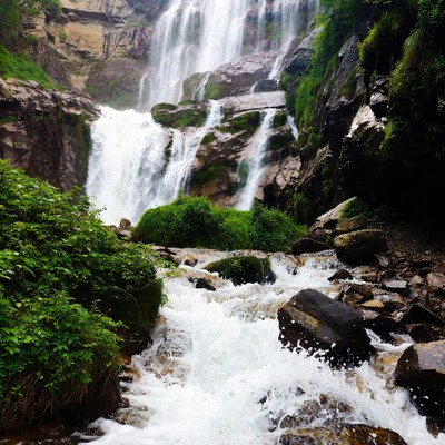 Majestic waterfall cascading over rocky cliffs