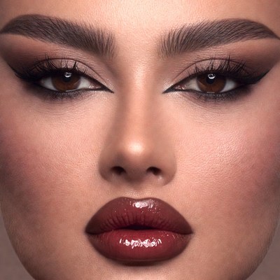 Woman with dramatic smokey eye makeup