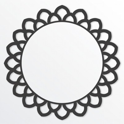 Black Scalloped Lace Circle Frame