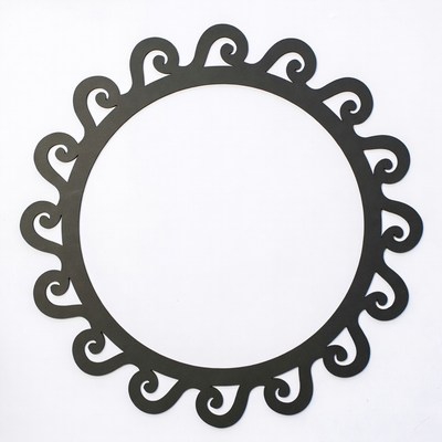 Black wavy border circle
