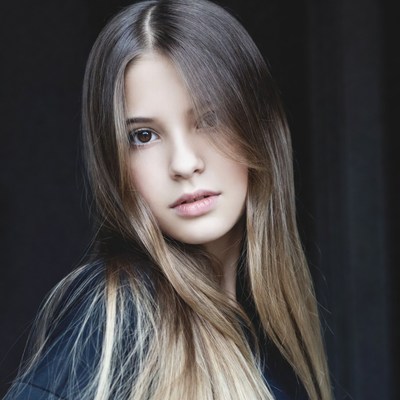 Teen girl with long brown hair