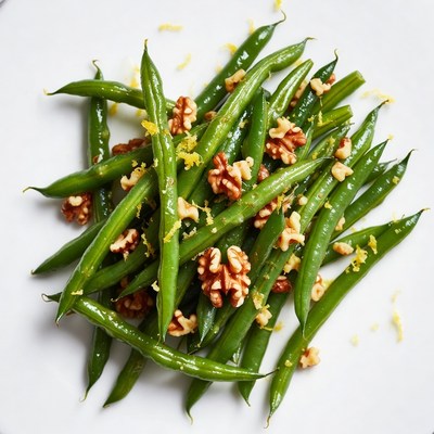 Green Beans with Walnuts and Lemon