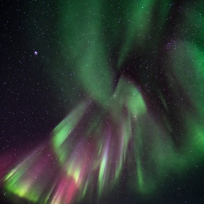 Vibrant Northern Lights in Night Sky