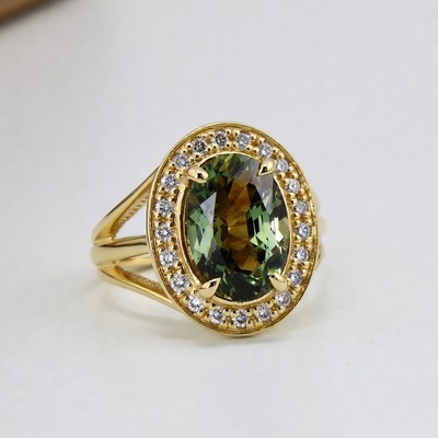 Oval Demantoid Garnet Gold Ring