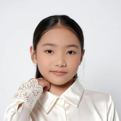 Asian girl in lace sleeve blouse