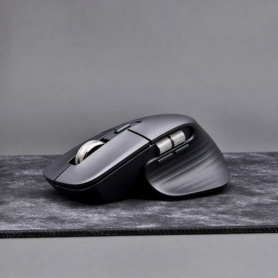 Black ergonomic gaming mouse